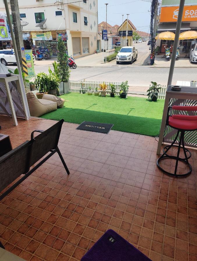 Cafe Nana Hotel Nongprue Kültér fotó