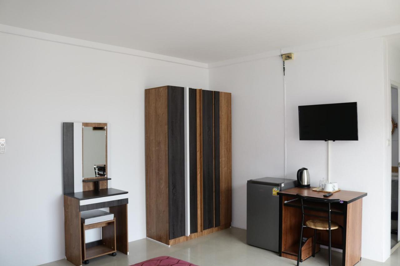 Cafe Nana Hotel Nongprue Kültér fotó
